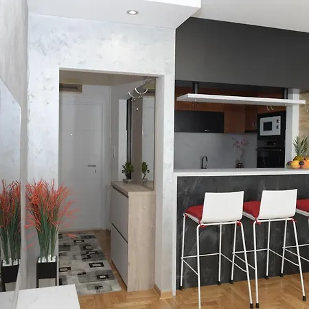 Apartment Arena Lux